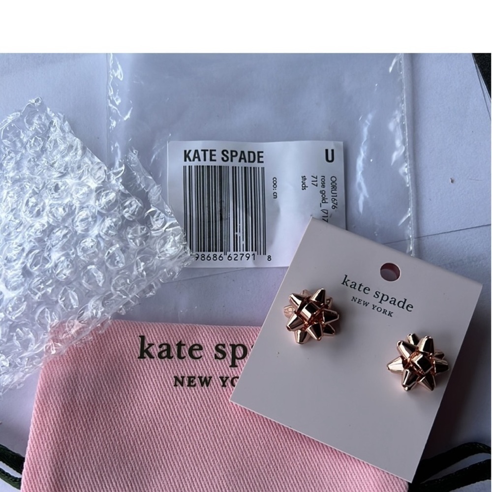 CLEARANCE🆕kate spade♠️Bourgeois ROSE GOLD Classic HOLIDAY Bow Stud Earrings - Picture 8 of 8